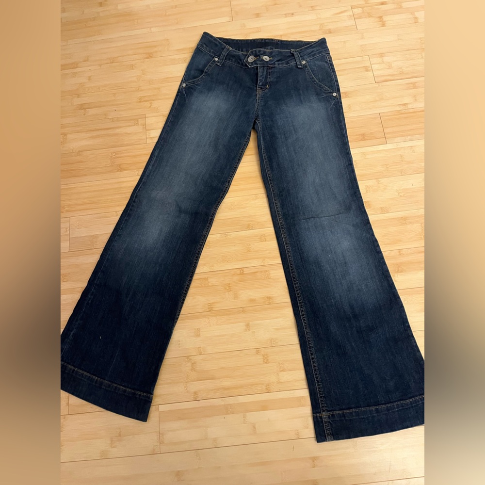 Women's Flare Jeans
